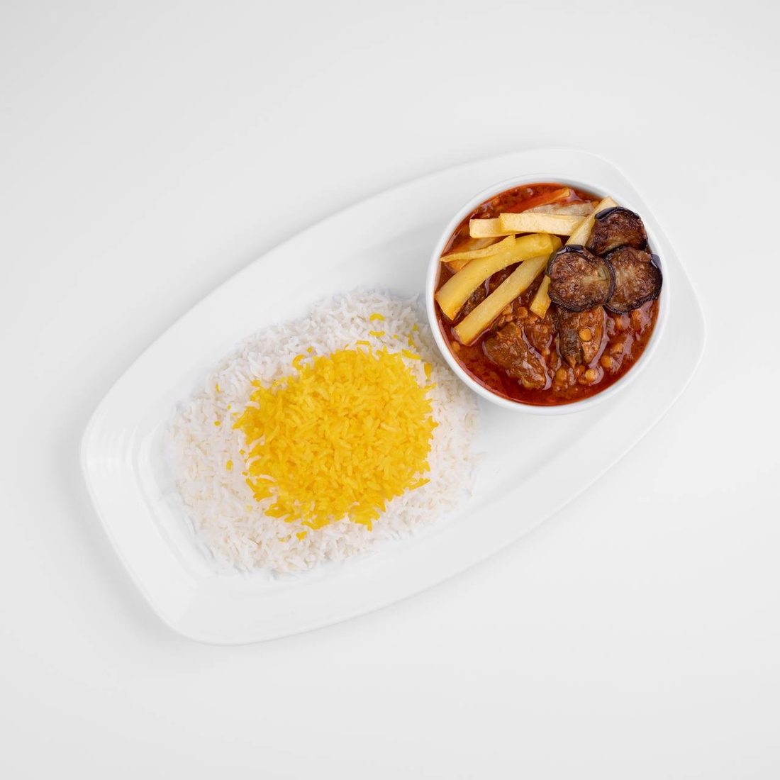 Gheimeh — persischer Erbseneintopf mit Reis